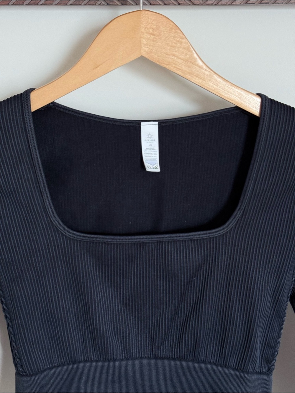 OFFLINE by Aerie Seamless Ribbed Long Sleeve Crop Top Large - Picture 8 of 13